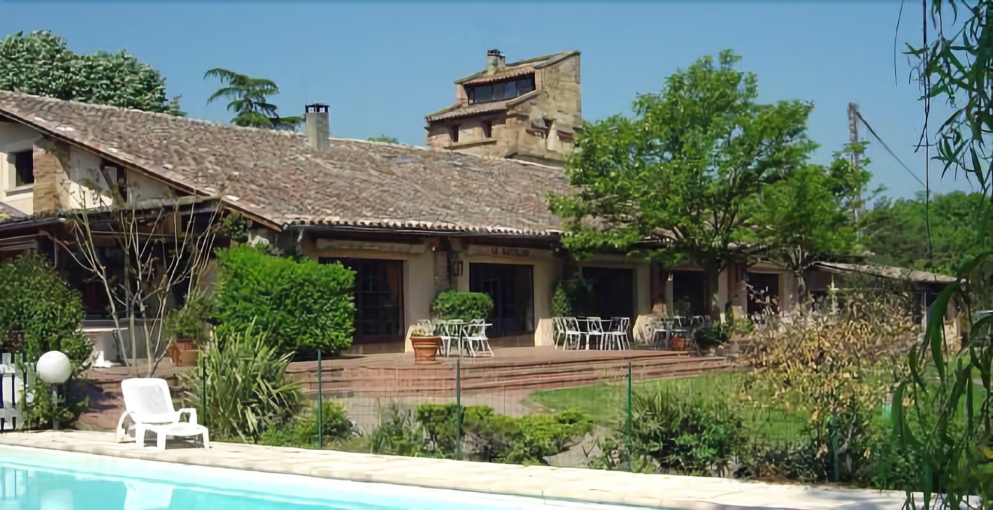 Le Ratelier Hotel Montaigut-sur-Save Exterior photo