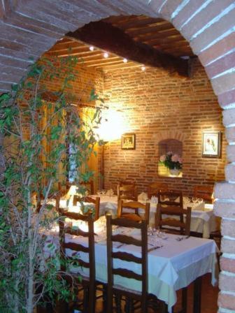 Le Ratelier Hotel Montaigut-sur-Save Exterior photo
